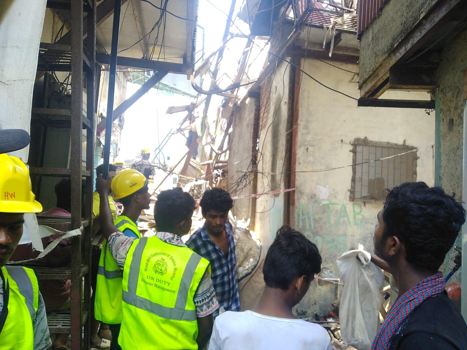 The ground-plus-two storey structure at Shastri Nagar in Mumbai's Bandra West collapsed around 12.30 am. Pic/Anagha Sawant